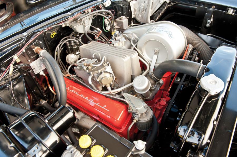  Chevrolet Bel Air Fuel Injected Convertible 1957 года  (фото 42 из 52)